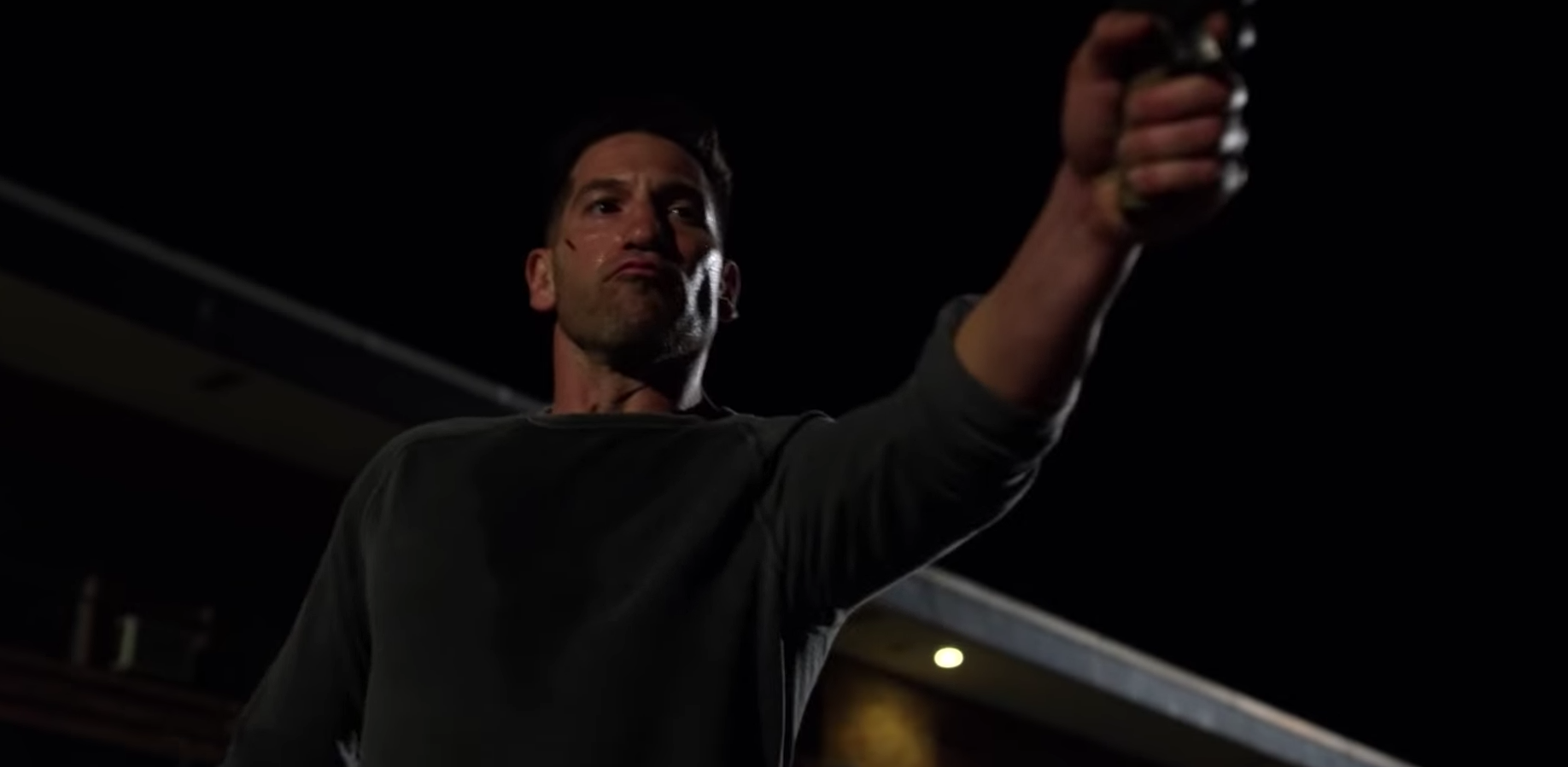 Jon Bernthal como Frank Castle em O Justiceiro (Foto:Reprodução)