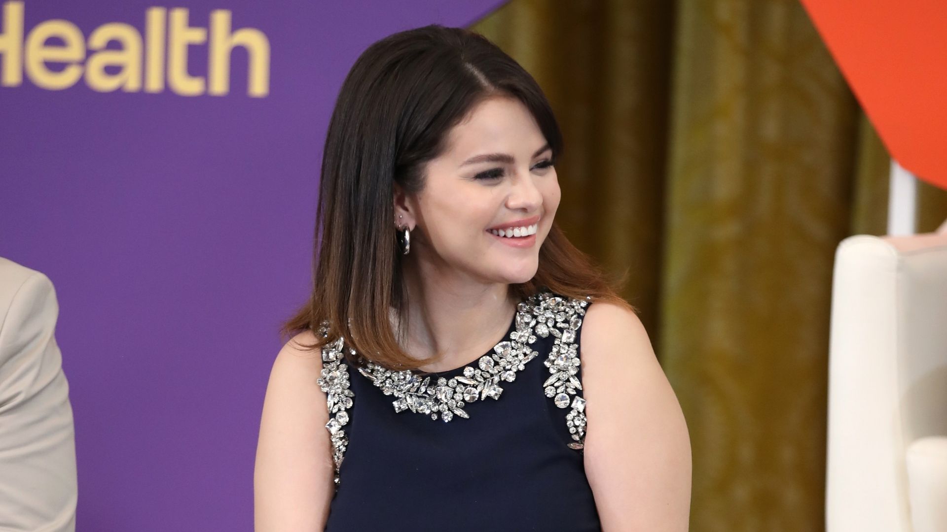 Selena Gomez discursa na casa branca (Foto:  Tasos Katopodis / Getty Images for MTV Entertainment)