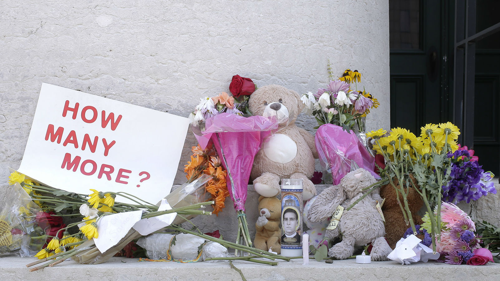 Homenagens aos mortos no atentado de Dayton, Ohio (Foto:Barbara J. Perenic/The Columbus Dispatch via AP)