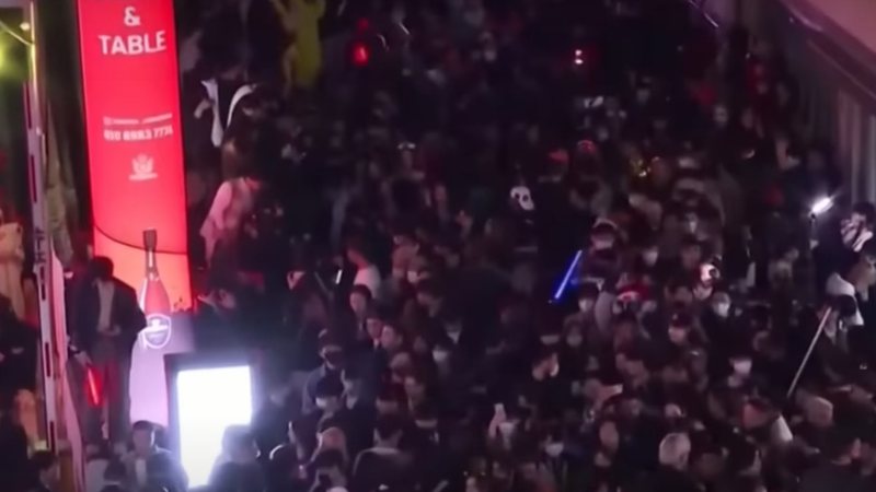 Modelo brasileira escapa de tragédia em Seul