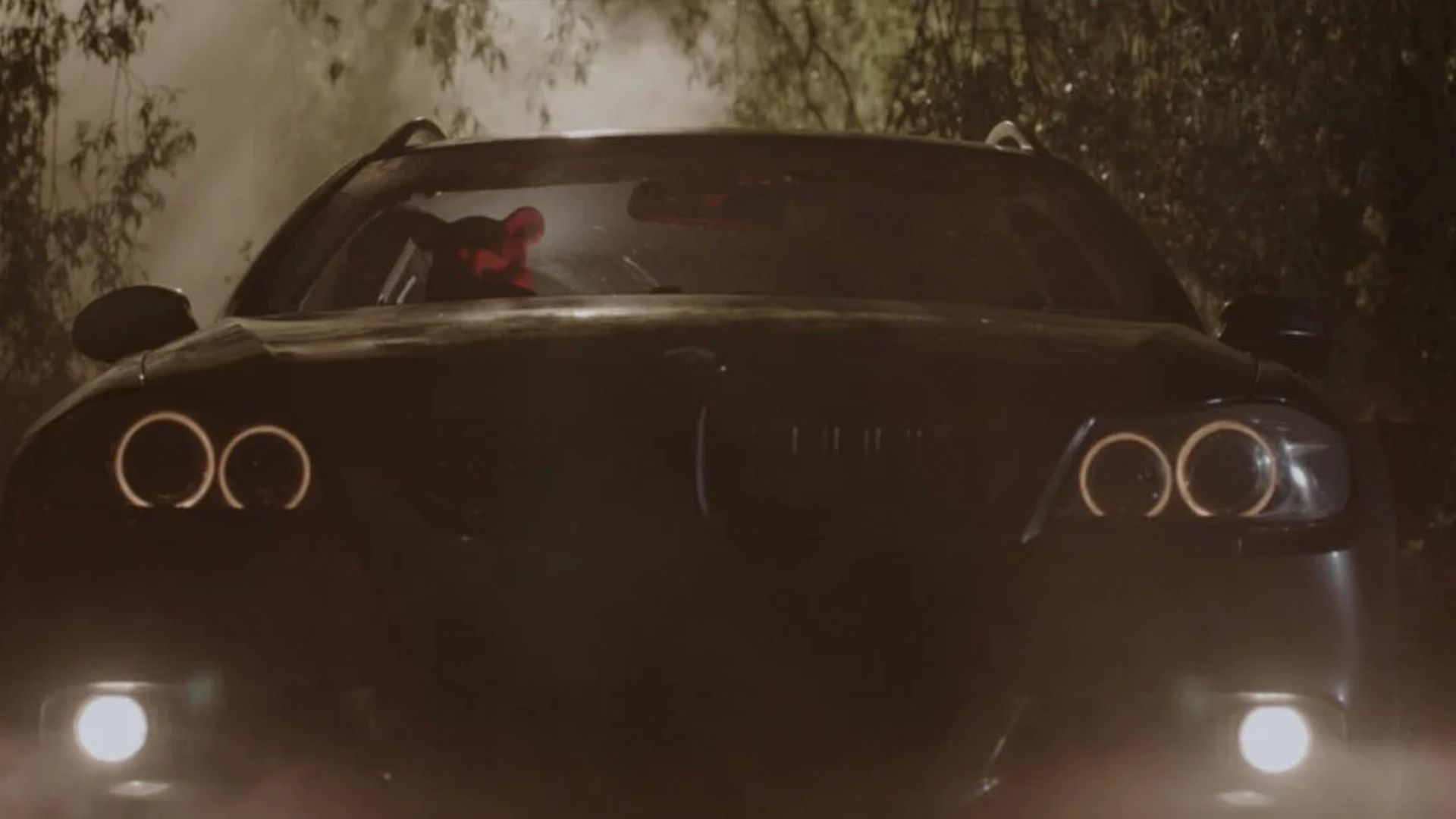 Thriller de Ursinho Pooh ganha imagens de serial-killers; confira