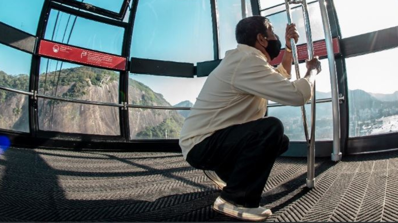 Zeca Pagodinho na live de Dia dos Pais (Foto: Twitter / Reprodução)